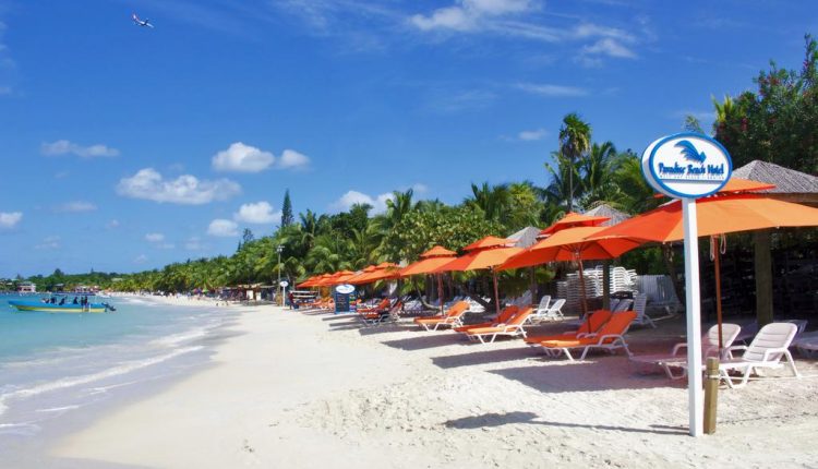 paradise beach hotel roatan